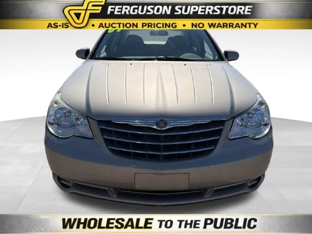 Used 2009 Beige Chrysler Touring image 2