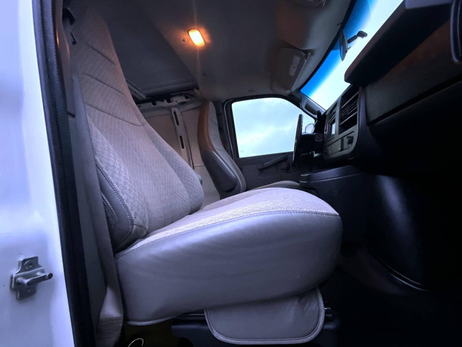 Used 2016 White GMC Work Van image 16