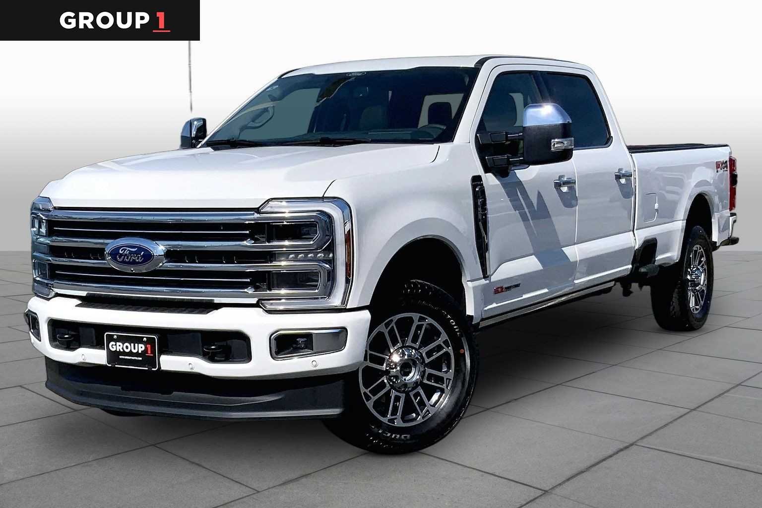 2026 Ford F-350 Platinum 4x4 Crew Cab 8' Box SRW's photo