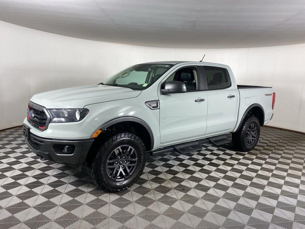 Used 2023 Cactus Gray Ford XLT image 4