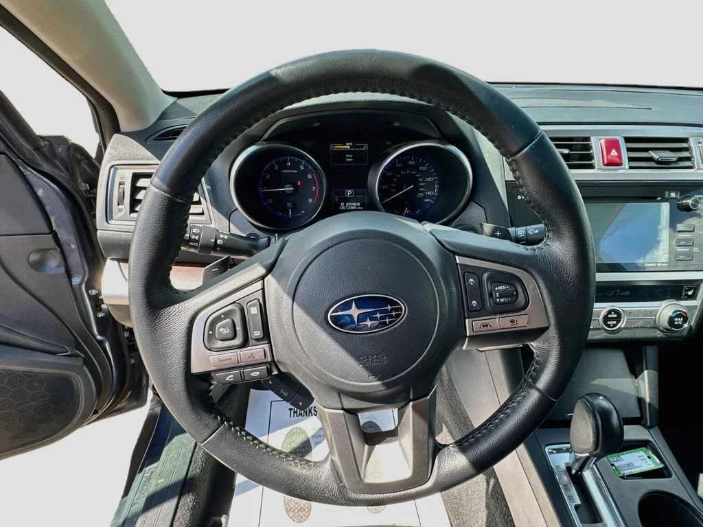 Used 2017 Gray Subaru 2.5i image 12