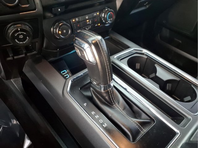 Used 2018 Blue Ford XLT image 6