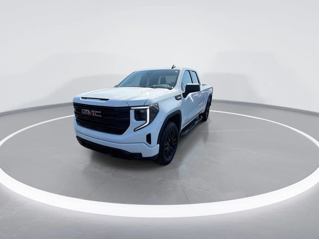New 2026 Summit White GMC Elevation image 4