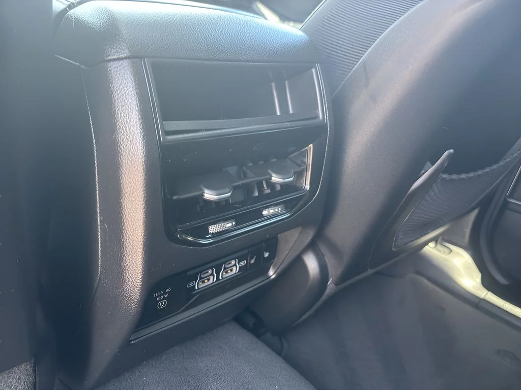 Used 2022 Baltic Gray Metallic Clearcoat Jeep 4xe image 11