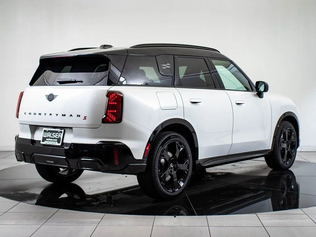 2026 MINI Countryman S - Photo 6