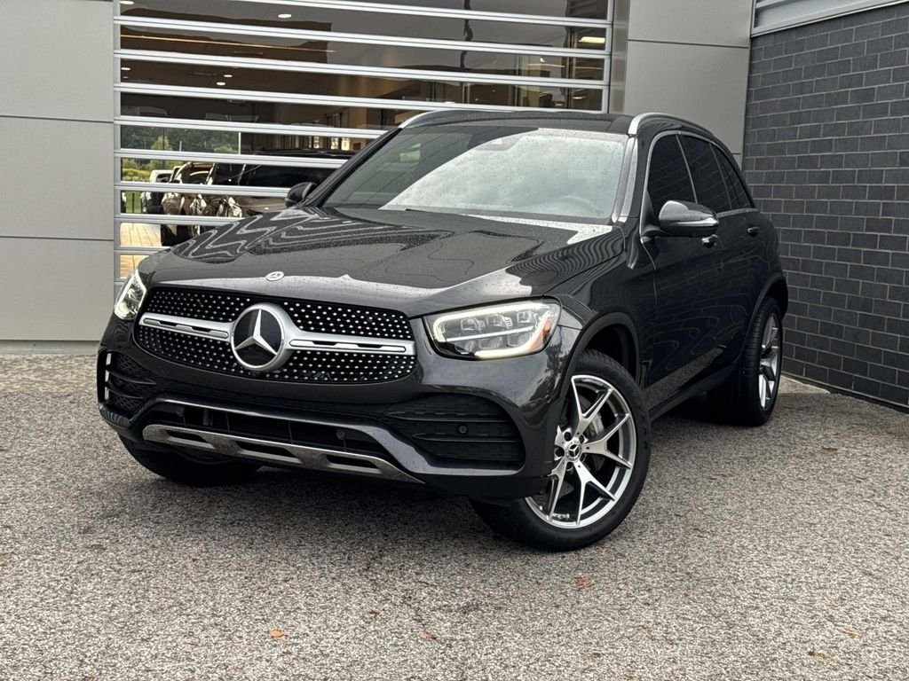 2022 Mercedes-Benz GLC