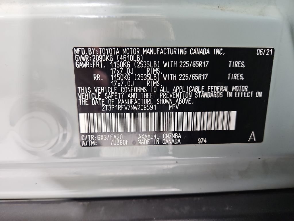 Used 2021  Toyota XLE image 30