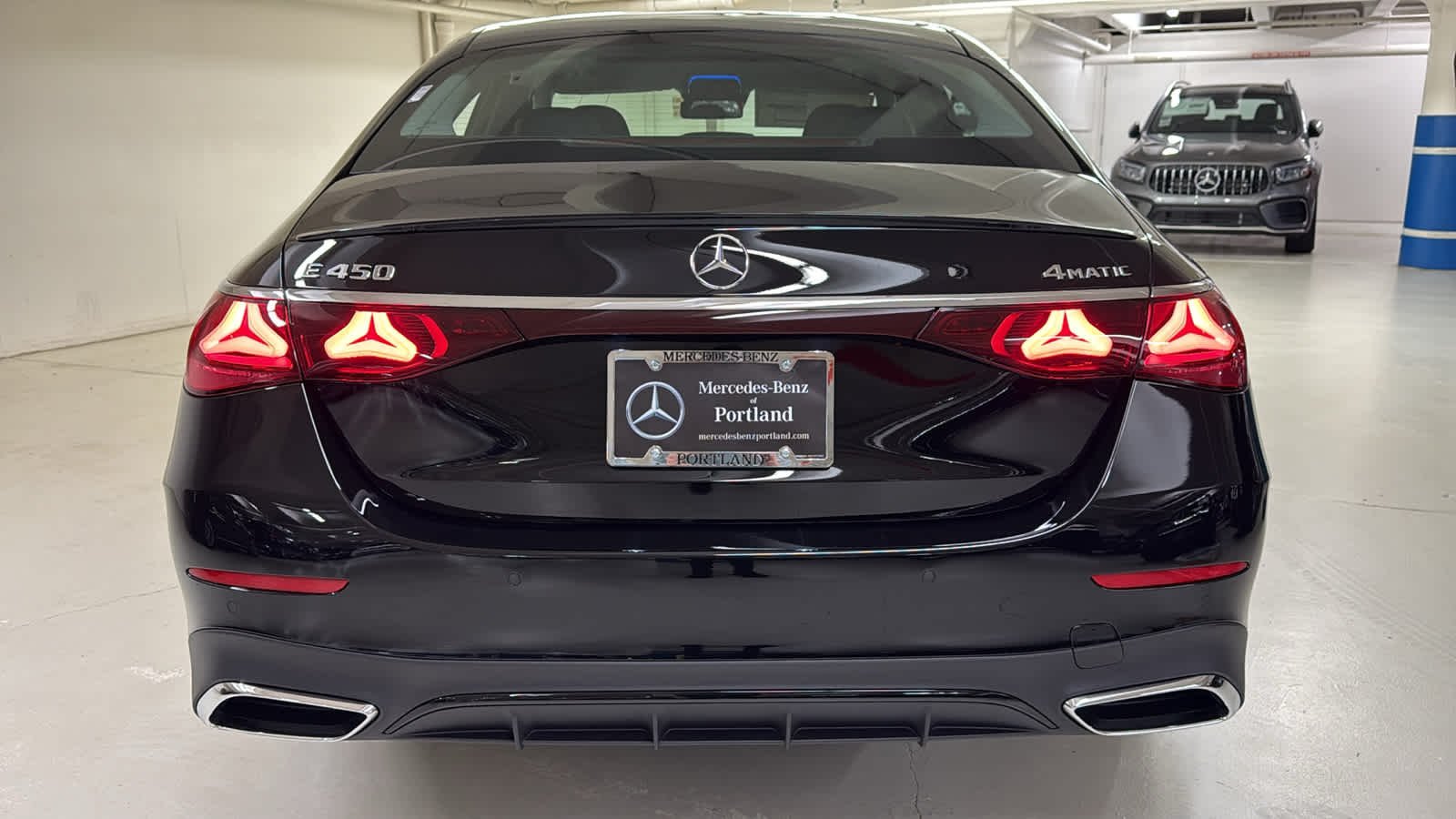New 2026 Black Mercedes-Benz E 450 image 7
