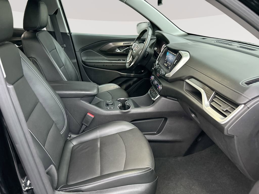2024 GMC Terrain SLT - Photo 29