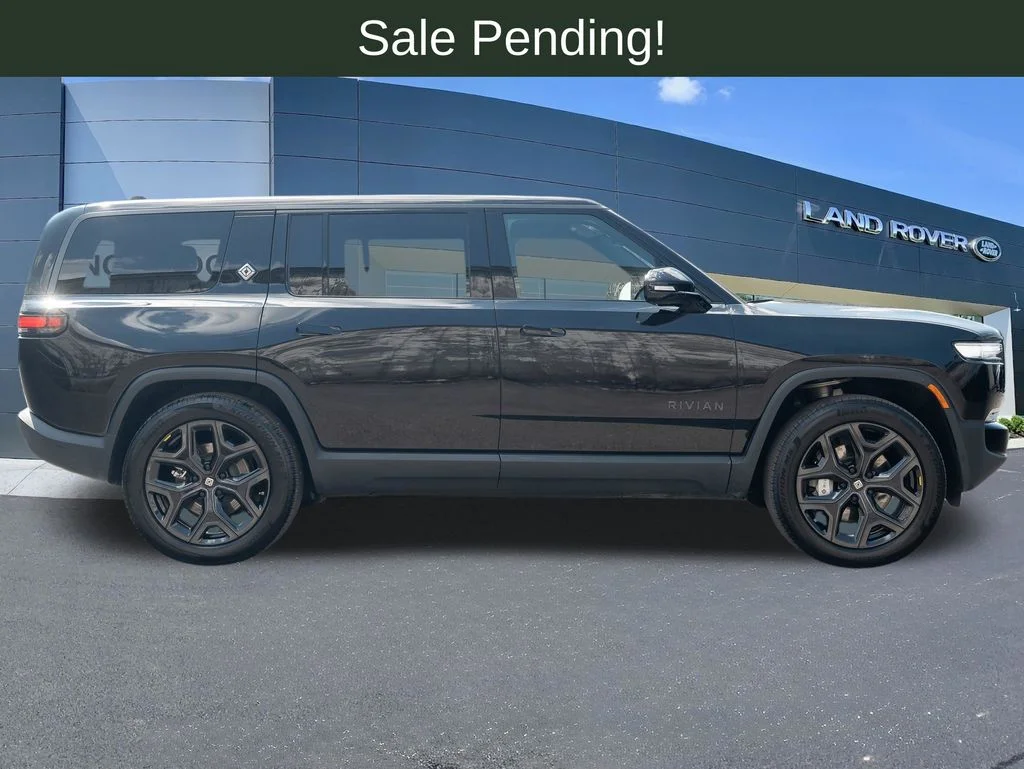Used 2025 Black Rivian  image 8