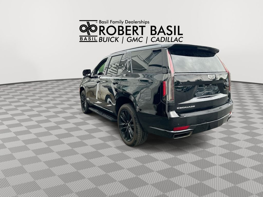 Used 2022 Black Cadillac Sport image 6