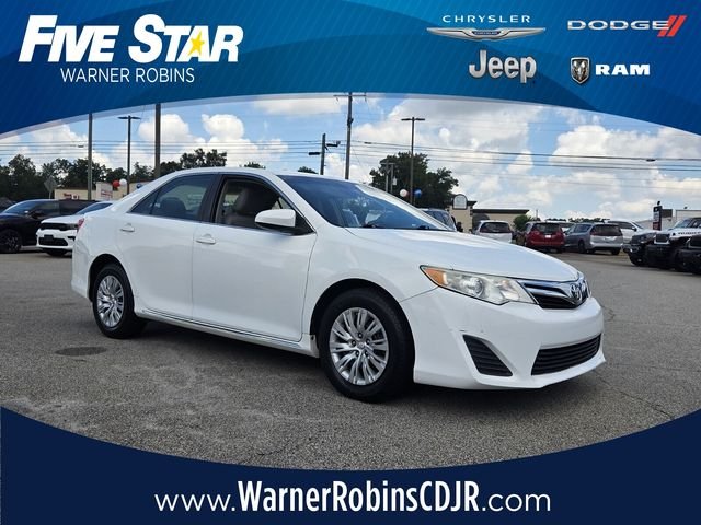 2014 Toyota Camry LE