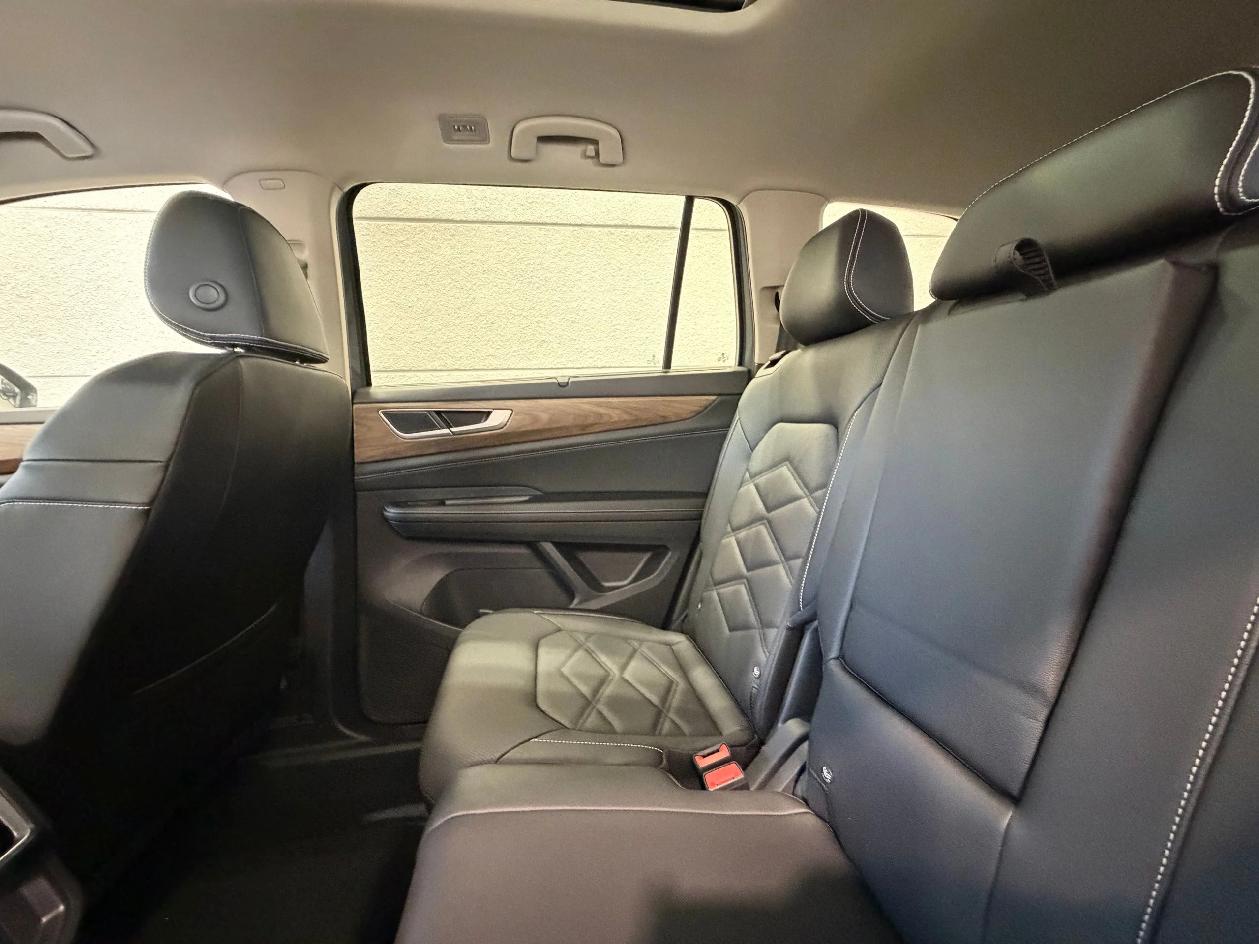 2026 Volkswagen Atlas SE w/Tech - Photo 38