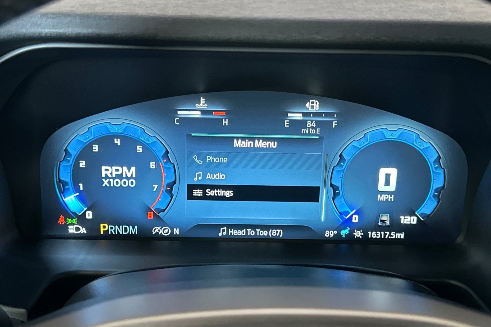 Used 2025 Gray Ford Badlands image 28