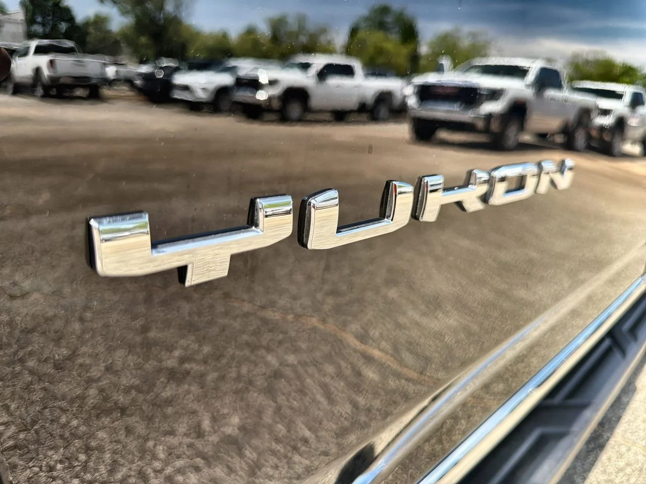 New 2026 Onyx Black GMC Elevation image 27