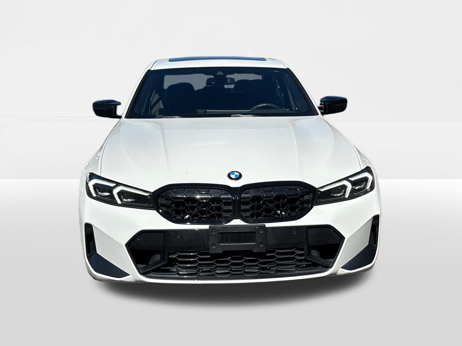 Used 2023 Alpine White BMW M340i xDrive image 3