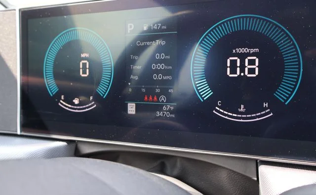 Used 2026 Blue Hyundai SE image 19