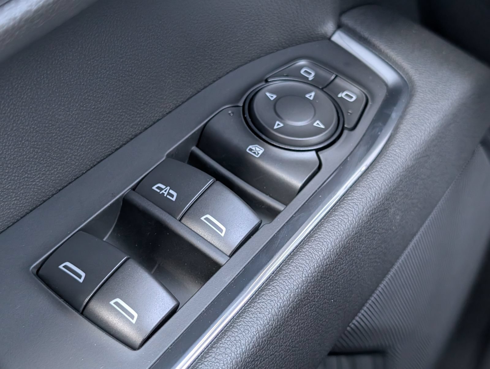 2026 Chevrolet Silverado 1500 LT - Photo 22
