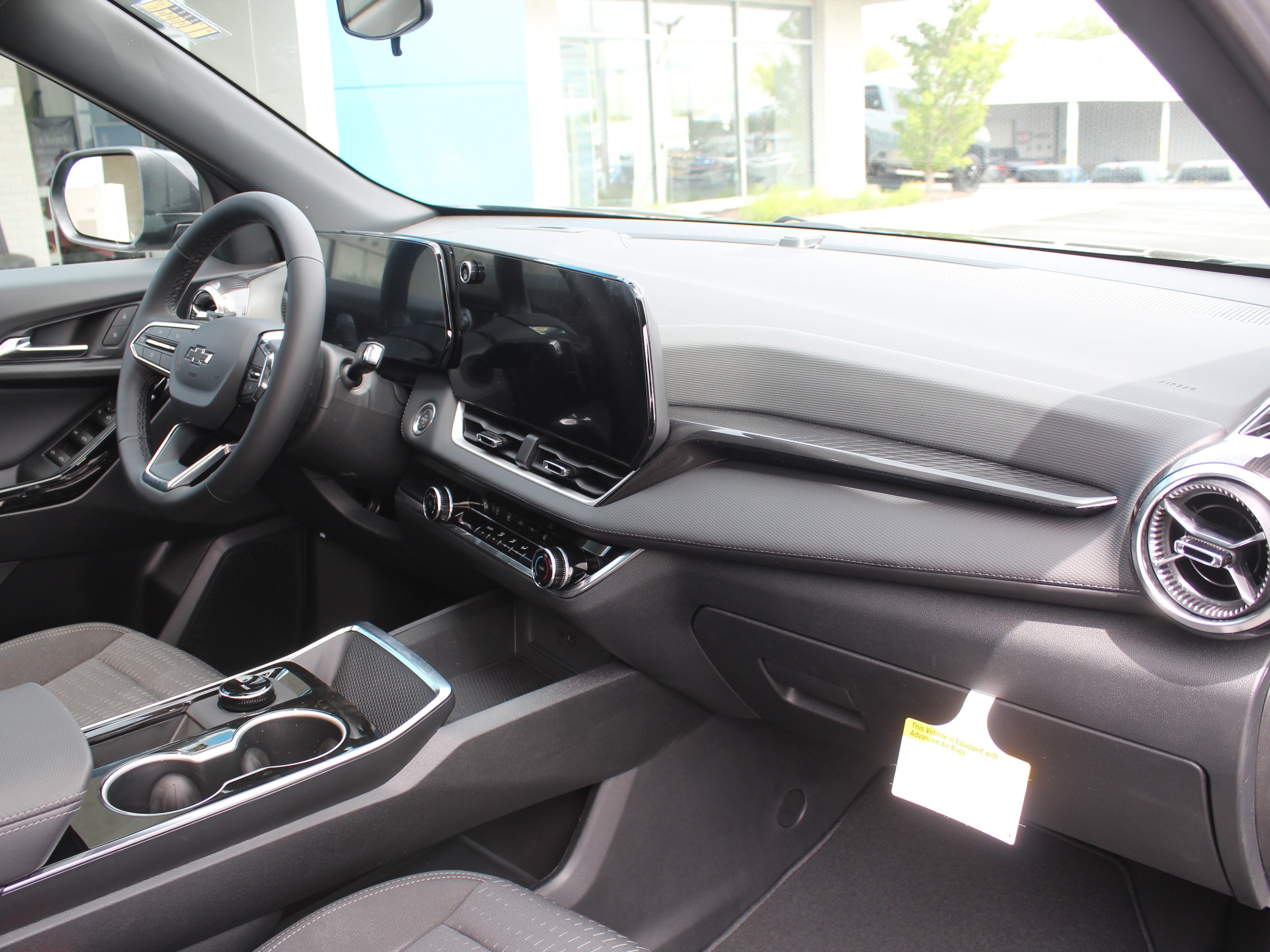 2026 Chevrolet Equinox LT - Photo 15