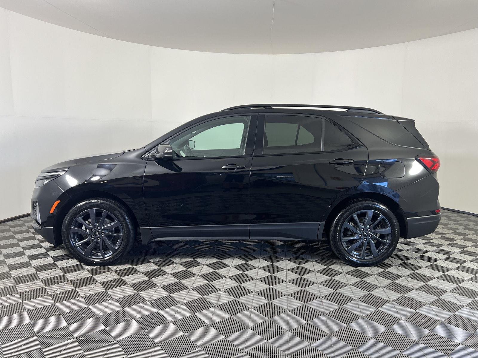 Used 2024 Mosaic Black Metallic Chevrolet RS image 28