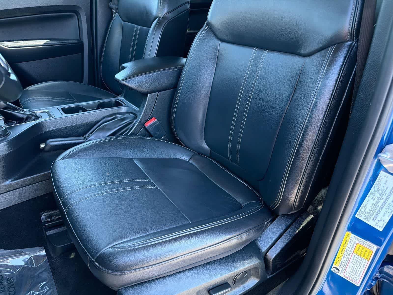 Used 2020 Lightning Blue Metallic Ford LARIAT image 17