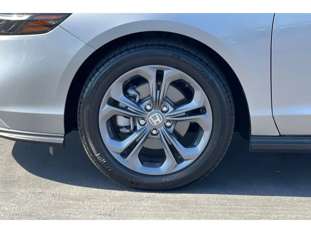 Certified Used 2023 Lunar Silver Metallic Honda EX image 38