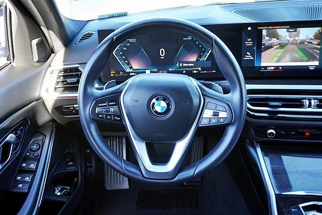 Used 2023 White BMW 330i image 18