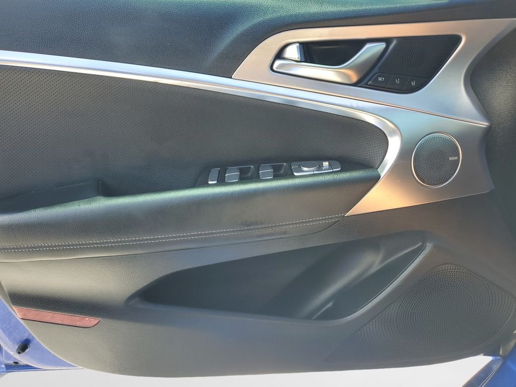 2020 GENESIS G70 Standard - Photo 20