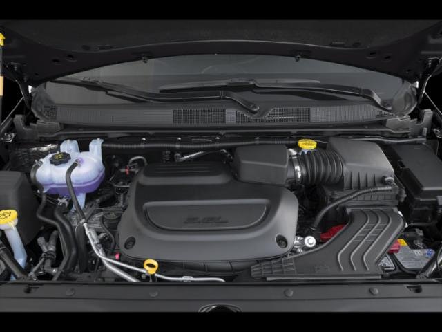 New 2026 Diamond Black Crystal Pearl-Coat Exterior Paint Chrysler Limited image 30