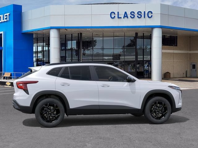 New 2026 Summit White Chevrolet LT image 5