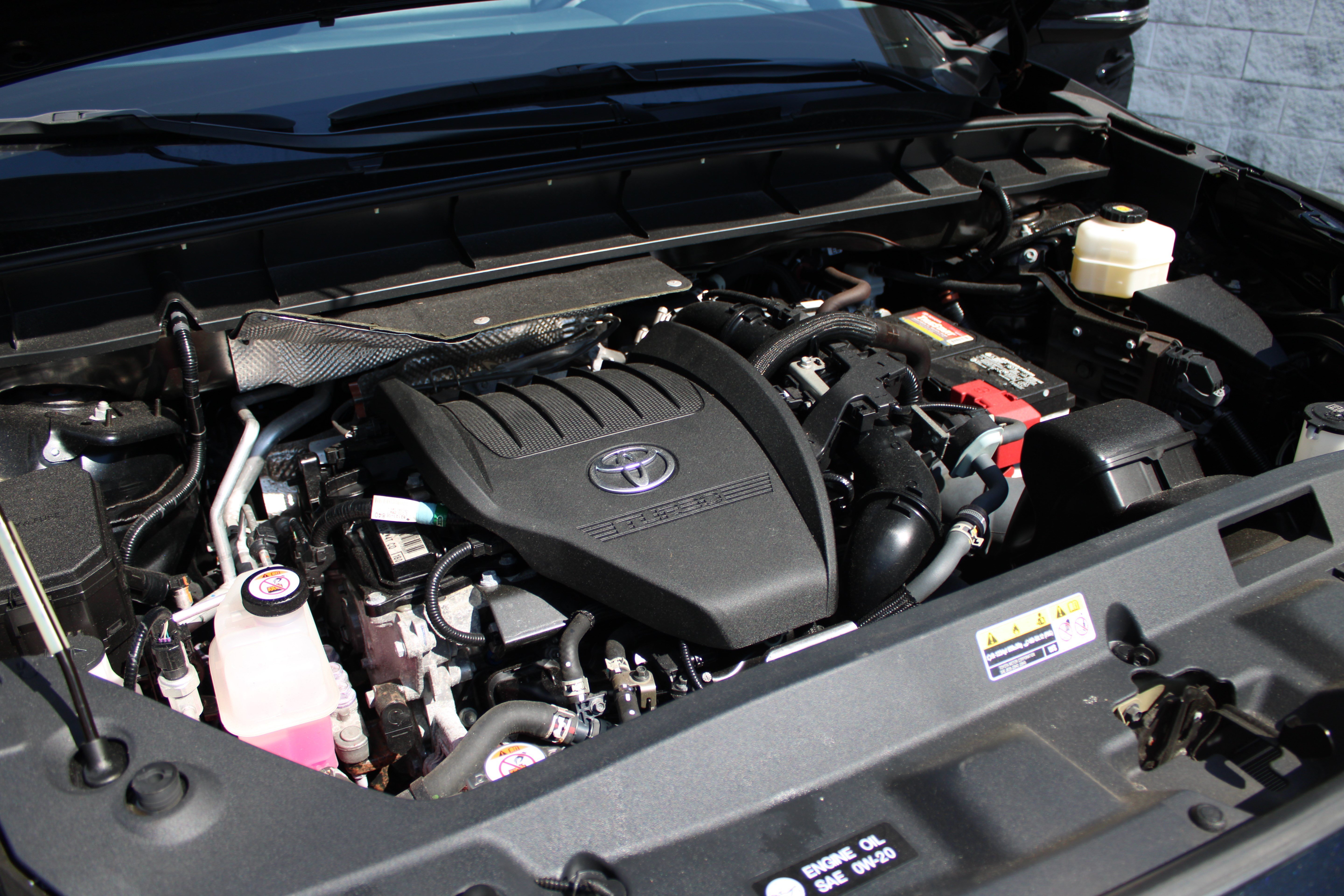 2023 Toyota Highlander XLE - Photo 10