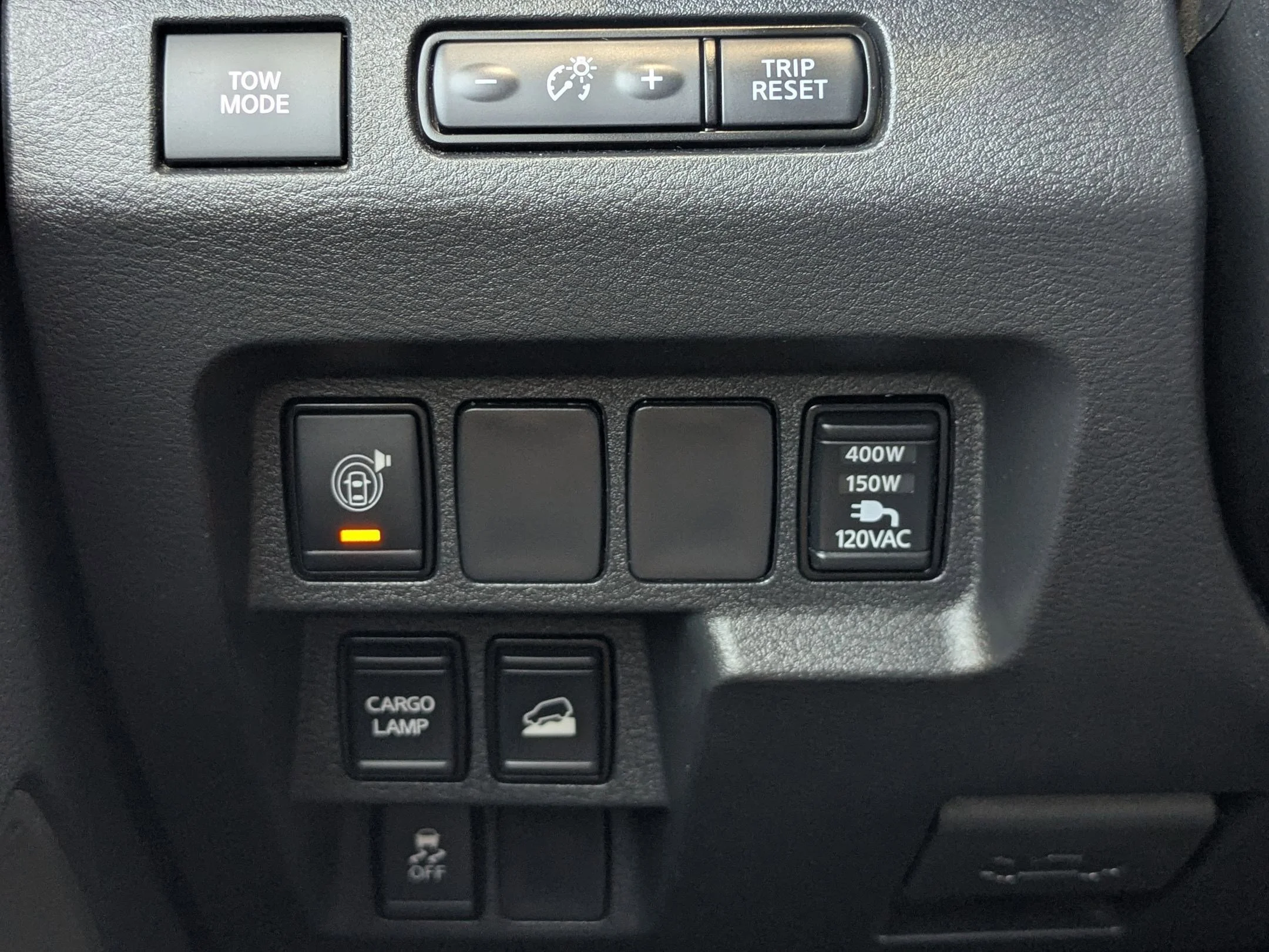 Used 2023 Gun Metallic Nissan SV image 19