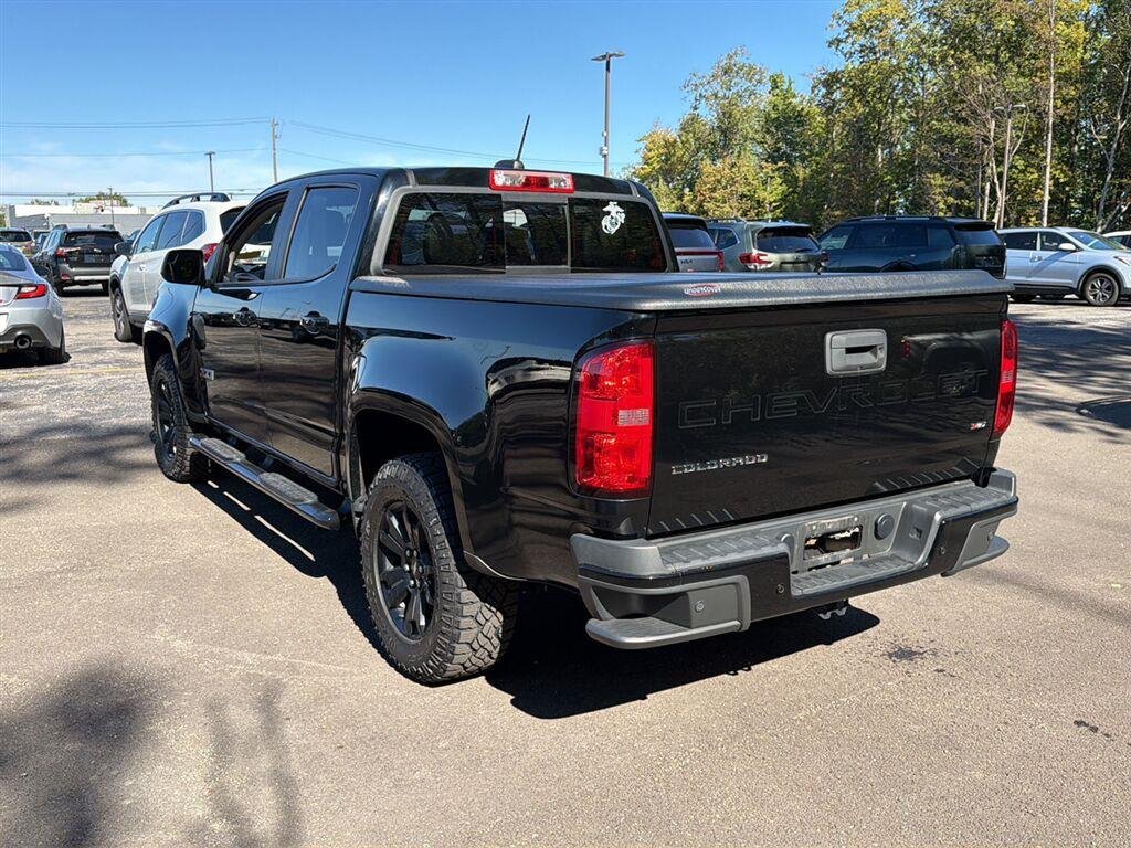Used 2022 Black Chevrolet 4WD Z71 image 10