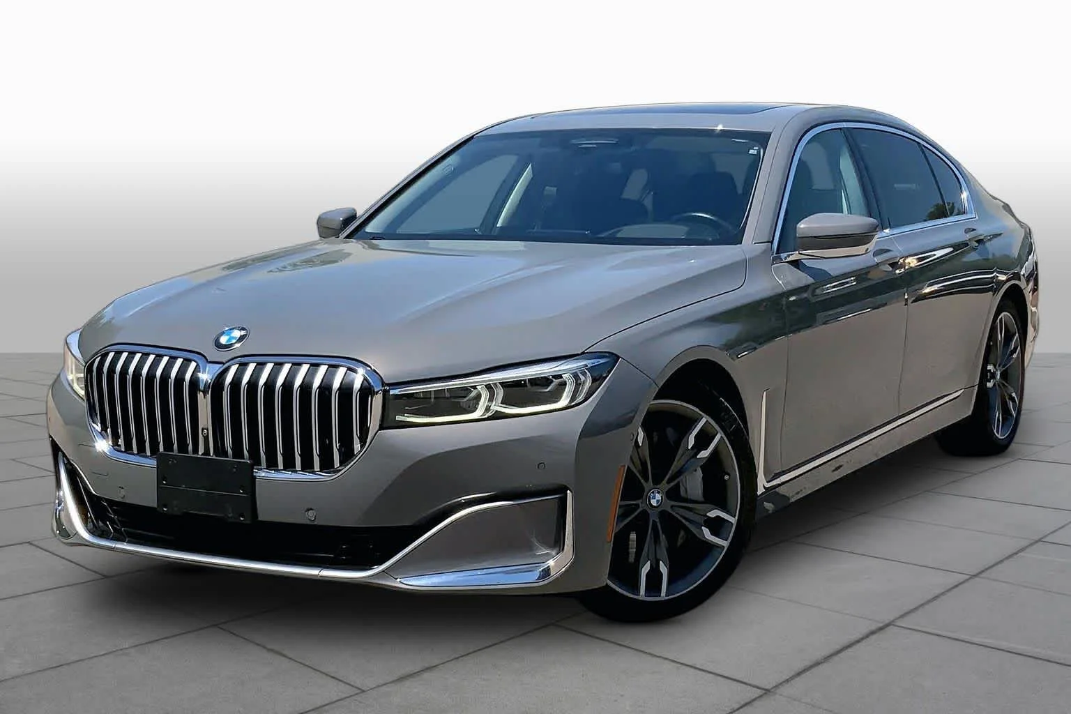 2020 BMW 7 Series 750i xDrive's photo