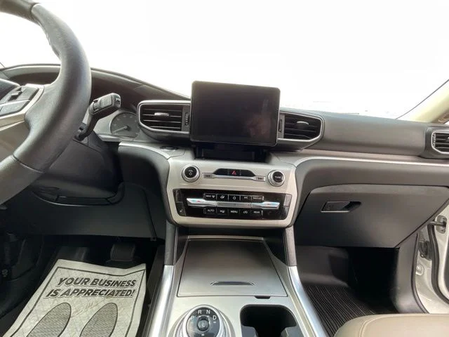 Used 2023 White Ford XLT image 21