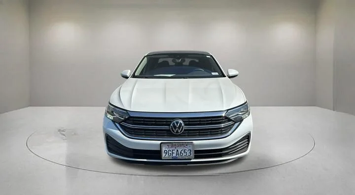Certified Used 2023 Opal White Pearl Effect Volkswagen 1.5T SE image 2