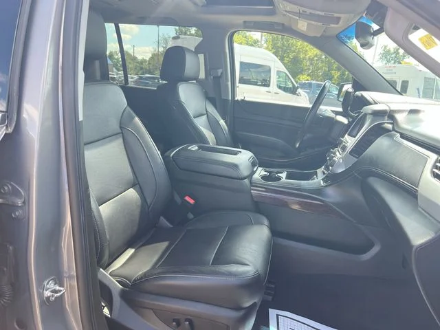 Used 2019 Gray GMC SLT image 29