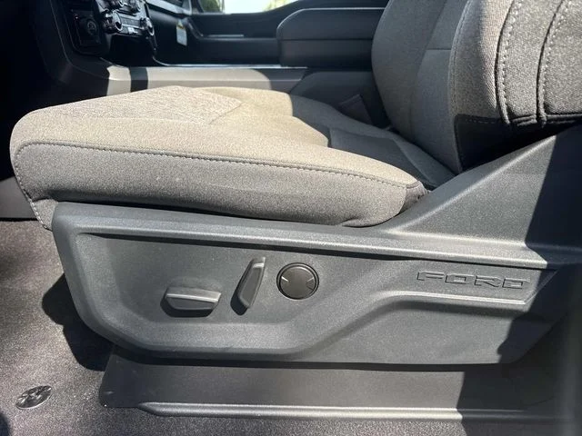 New 2026 Marsh Gray Ford XLT image 34