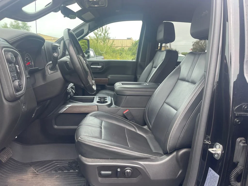 Certified Used 2022 Black Chevrolet High Country image 17