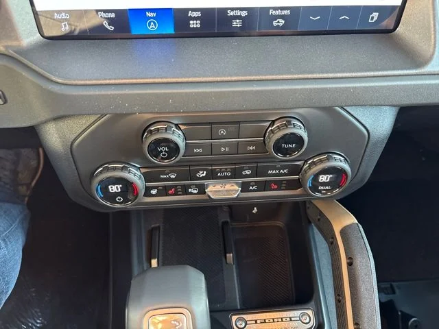 New 2025 Velocity Blue Metallic Ford Badlands® image 24