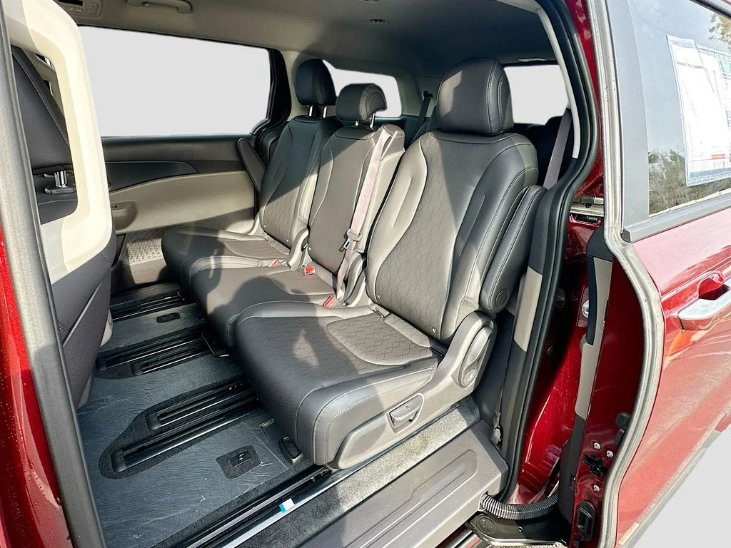 New 2026 Flare Red Kia LXS image 24