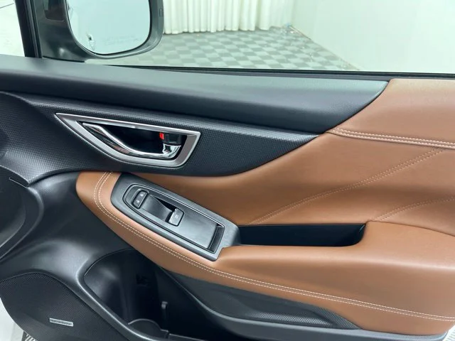 Used 2020 White Subaru Touring image 19