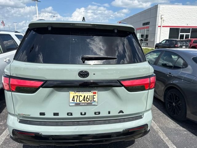 Used 2024  Toyota Platinum image 8