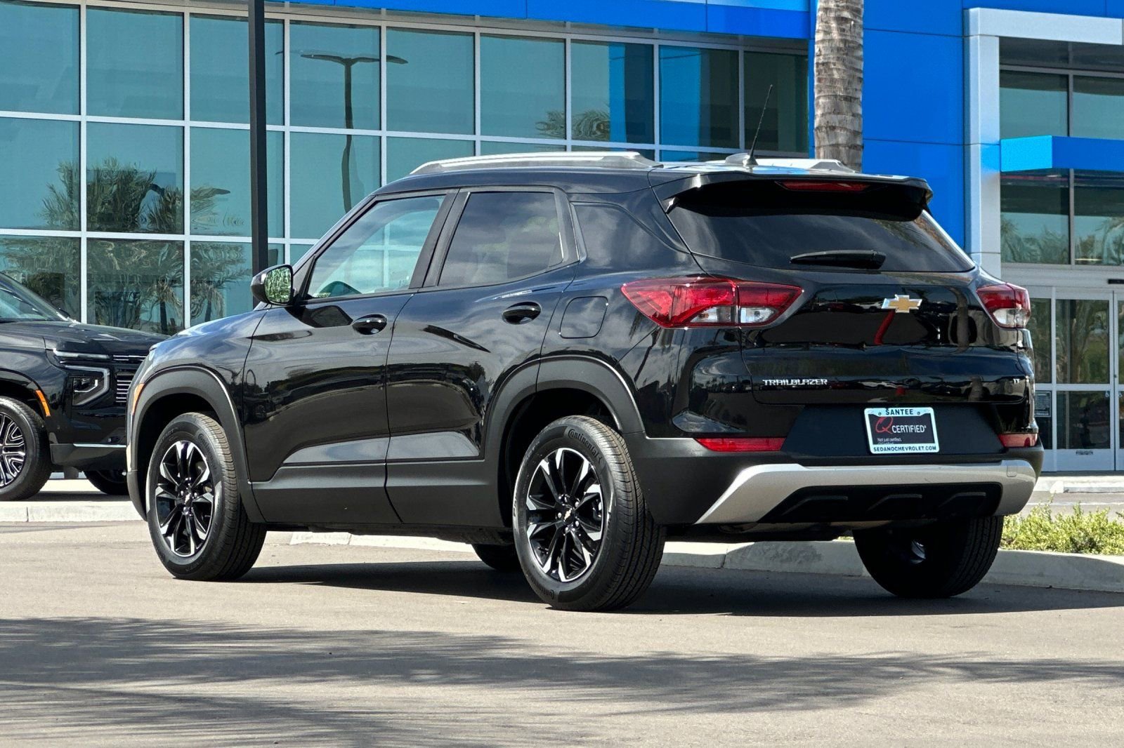 Used 2023 Mosaic Black Metallic Chevrolet LT image 6