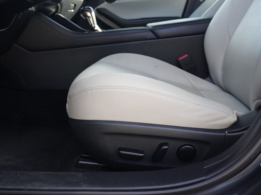 Used 2024 Gray Mazda 2.5 S Preferred Package image 27