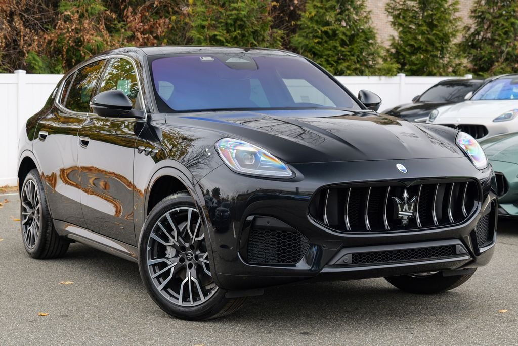 2025 Maserati Grecale Base