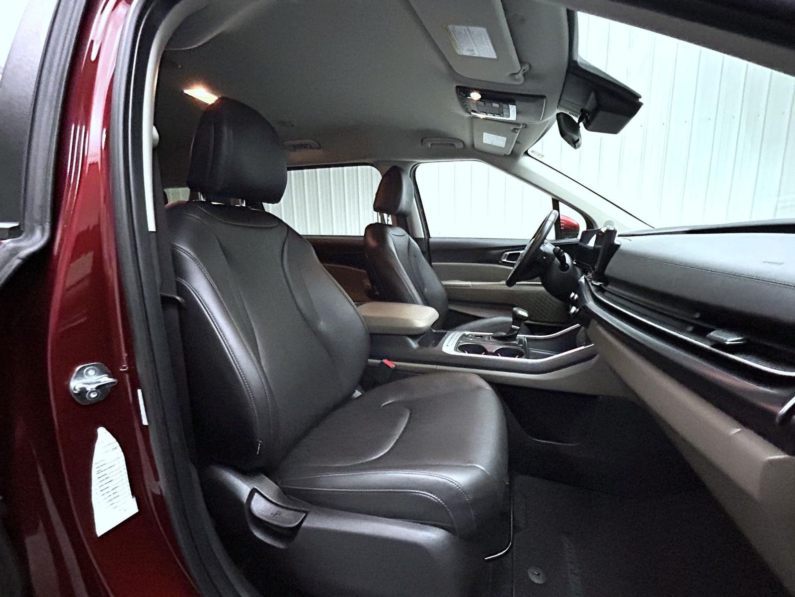 Used 2025 Red Kia LXS image 15