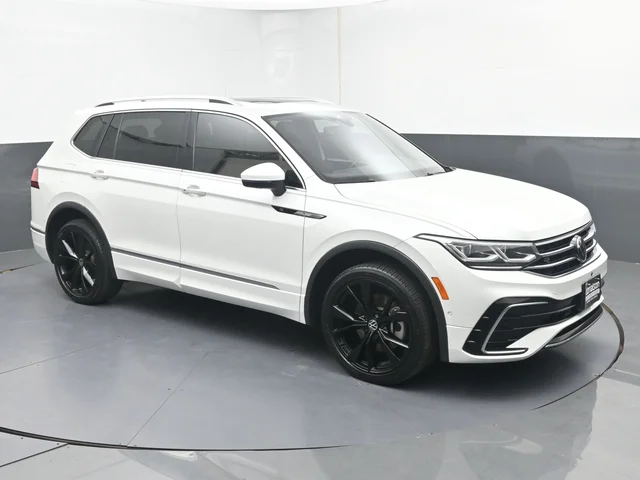 2022 Volkswagen Tiguan SEL R-Line