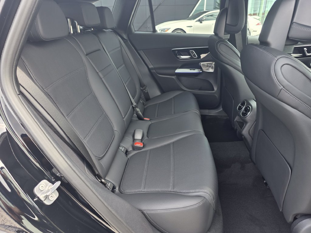 New 2026 Black Mercedes-Benz GLC 300 image 45