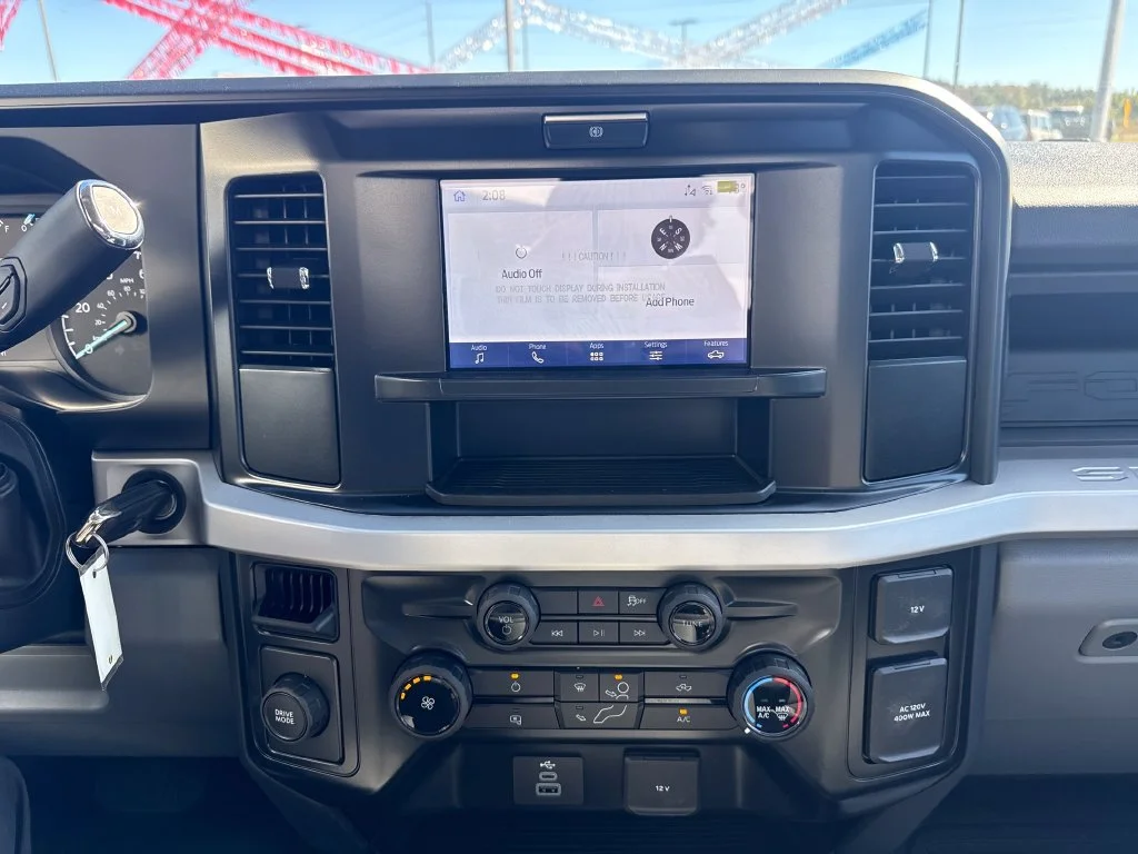 2026 Ford F-350 Super Duty XL - Photo 13